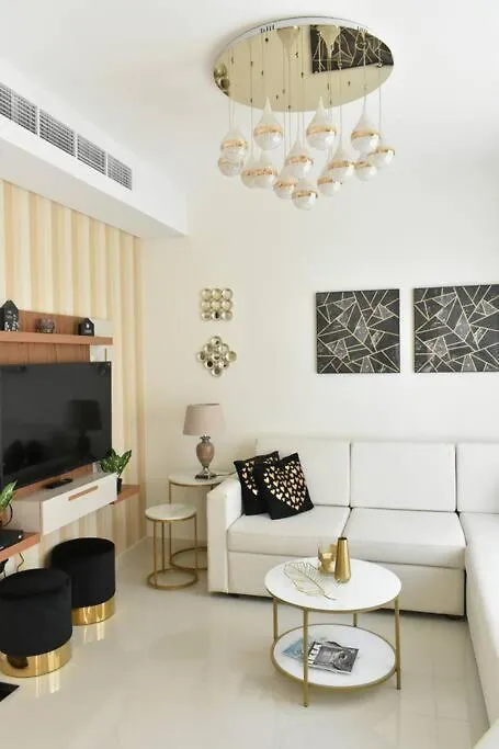 Lavish Villa In Dubai With Smart Office United Arab Emirates